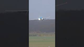 Storm Bounces Plane Unable To Land