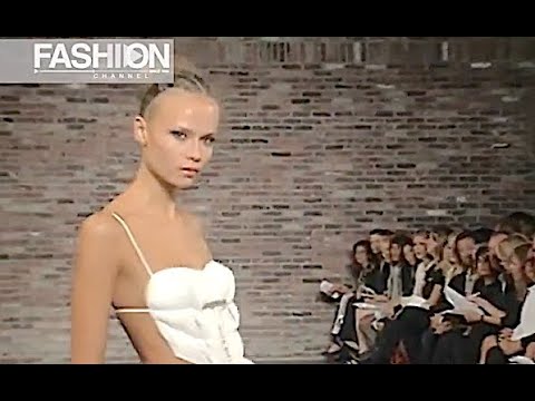 NARCISO RODRIGUEZ Spring 2007 New York - Fashion Channel