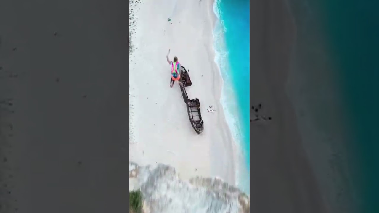 Guarda 4BEL - Move 2 The Bass | #Shorts #DeepHouse #HouseMusic #Techno #TechHouse #Sky #Skydiving #Edit #FY su YouTube Guarda 4BEL - Move 2 The Bass | #Shorts #DeepHouse #HouseMusic #Techno #TechHouse #Sky #Skydiving #Edit #FY su YouTube