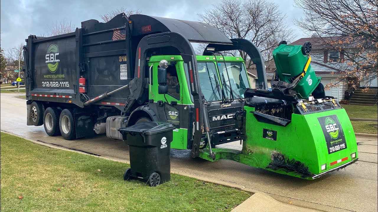 SBC Waste Solutions Mack LR Integrated Heil Odyssey Curotto Can Garbage Truck