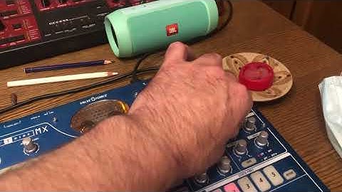 3 x Korg Electribe (ESX-1 and 2 x EMX-1) … Jamming with them all and a 3 Channel Mixer