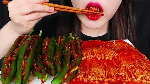 SPICY MUSHROOMS, PEPPER CUCUMBER KIMCHI, Asmr !!#mukbang #spicy  (subscribe to my channel)