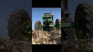 John deer tractor in farming 👿☠️#johndeere #tractor #viral