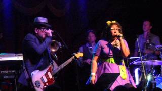 Elvis Costello &amp; The Roots &quot;Ghost Town (The Specials cover)&quot; 09-16-13 Brooklyn Bowl, Brooklyn NY