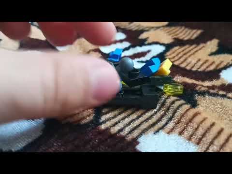 робот саблезуб - YouTube