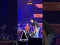 Le piden a Edén Muñoz que sea su compadre