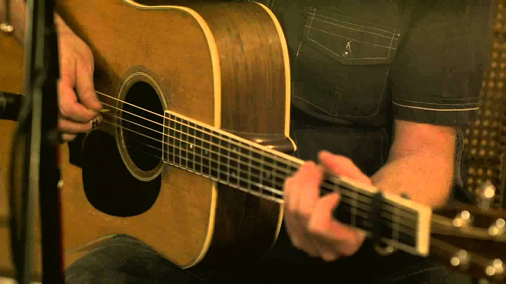 Barton Carroll "Every Little Bit Hurts"