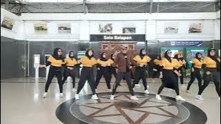 STASIUN BALAPAN - NDARBOY GENK koreo by coach Amor RD @MabesBalkerMusic #senamkreasi #tiktokviral