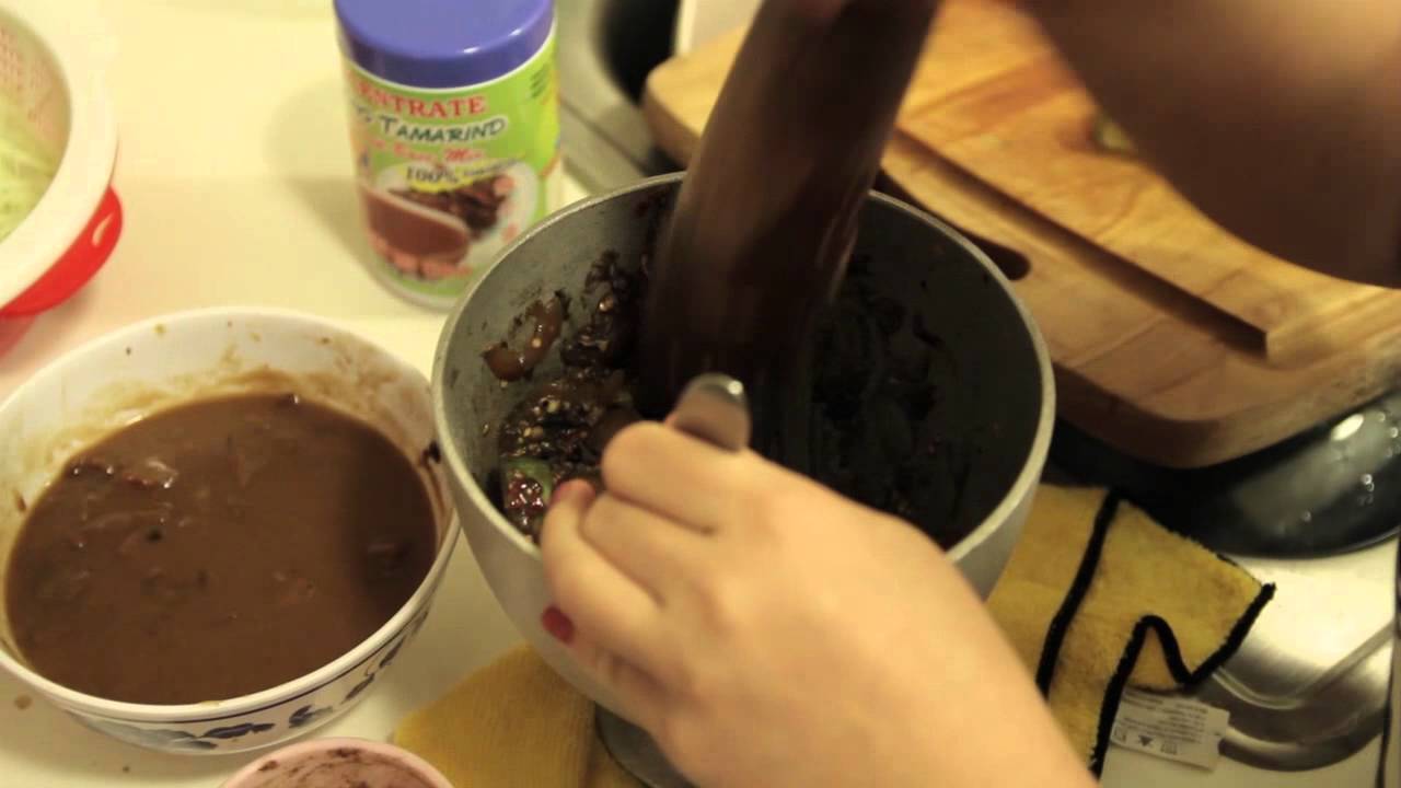 How to make the best Asian papaya salad