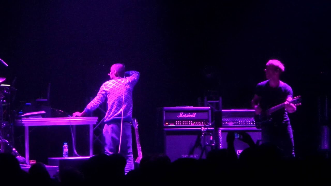 Tricky -10 (Palestine Girl, Adrian Thaws)