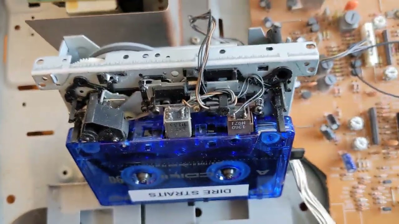 Help! Why is this cassette deck not working properly? Aiwa AD-F410. Boot sale bargain?