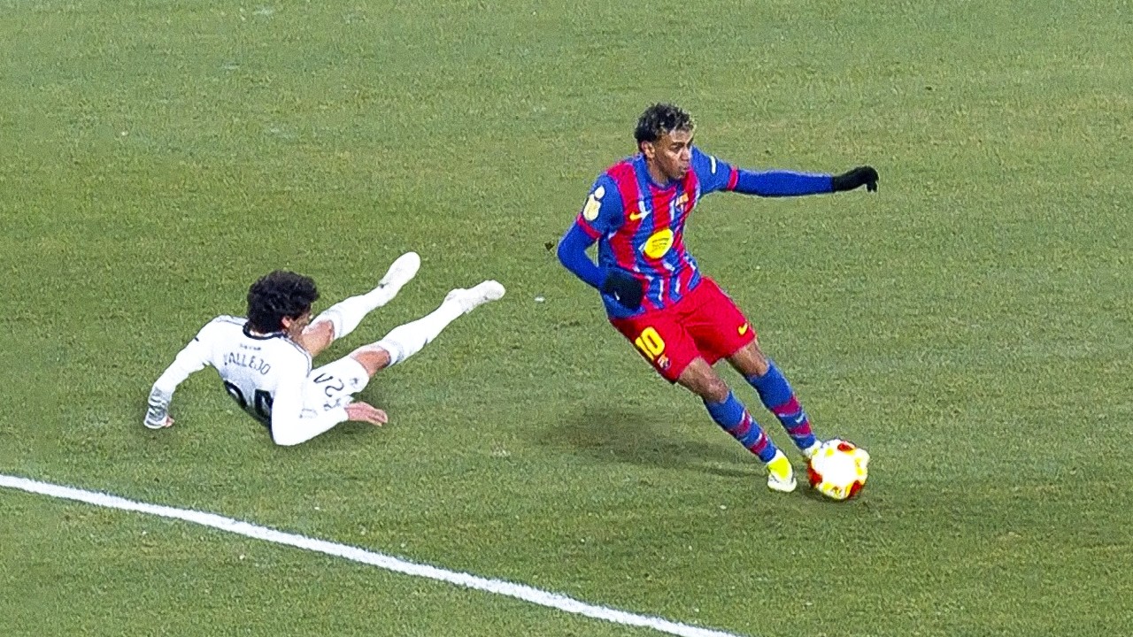 Lamine Yamal Has No Mercy On Defenders