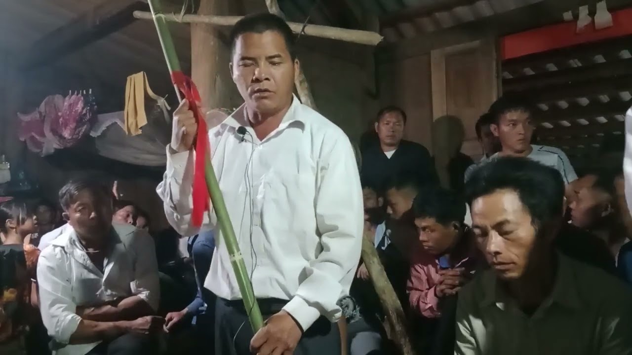 npuag pov xyooj zaj xim cwb txiv txiag zoo heev li nawb