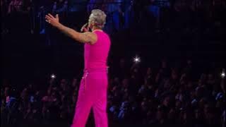 My Way - Robbie Williams Manchester Coop Live Arena