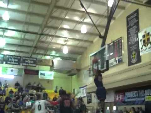 Sick alley at City of Palms Shannon Scott to Shaquille Johnson