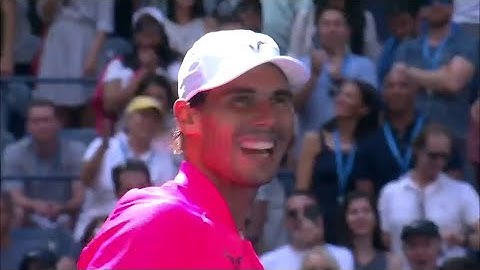 2017 US Open: Rafael Nadal Hits Balls Into Crowd