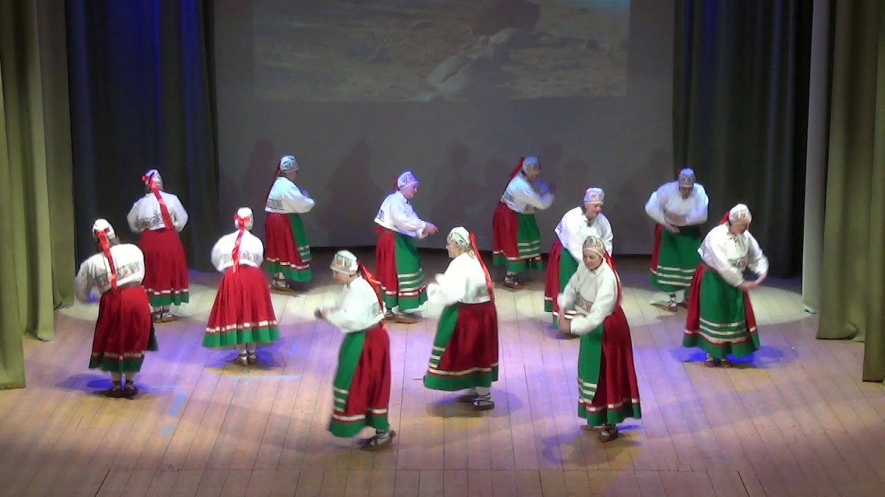 Эстонский танец «Päevaloits» - Женская группа АНТ ”Сувенир“- Sillamäe Kultuurikeskus (04.05.2019).