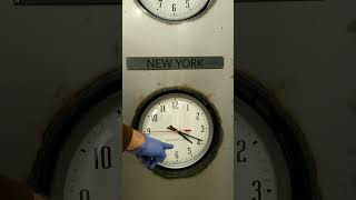 Celebrity world clocks of different time in a Portland Oregon building 👍🔔 Profile