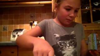 Opening A bin weevils bin bot and visible bin weevil