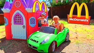 McDonalds  CON MI COCHE  DRIVE THRU