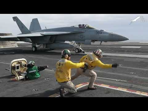 Video: The Aircraft Carrier CVN-72 Blinded 2,000 Airports For A Few Seconds - Alternative View