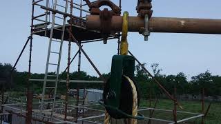 Gin pulley use in construction