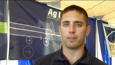 Ag Leader Demonstrates Integra Display and Explains OptRx