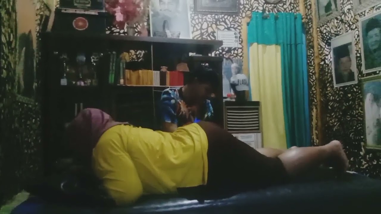 Pengobatan terapi totok syaraf penyakit lambung