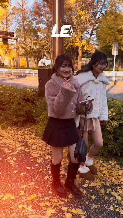 GIRLS IN JAPAN