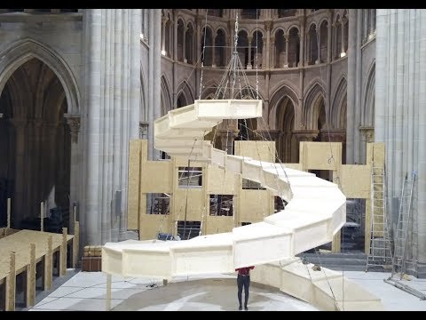 A wooden stage for Nabucco at the Lausanne Cathedral