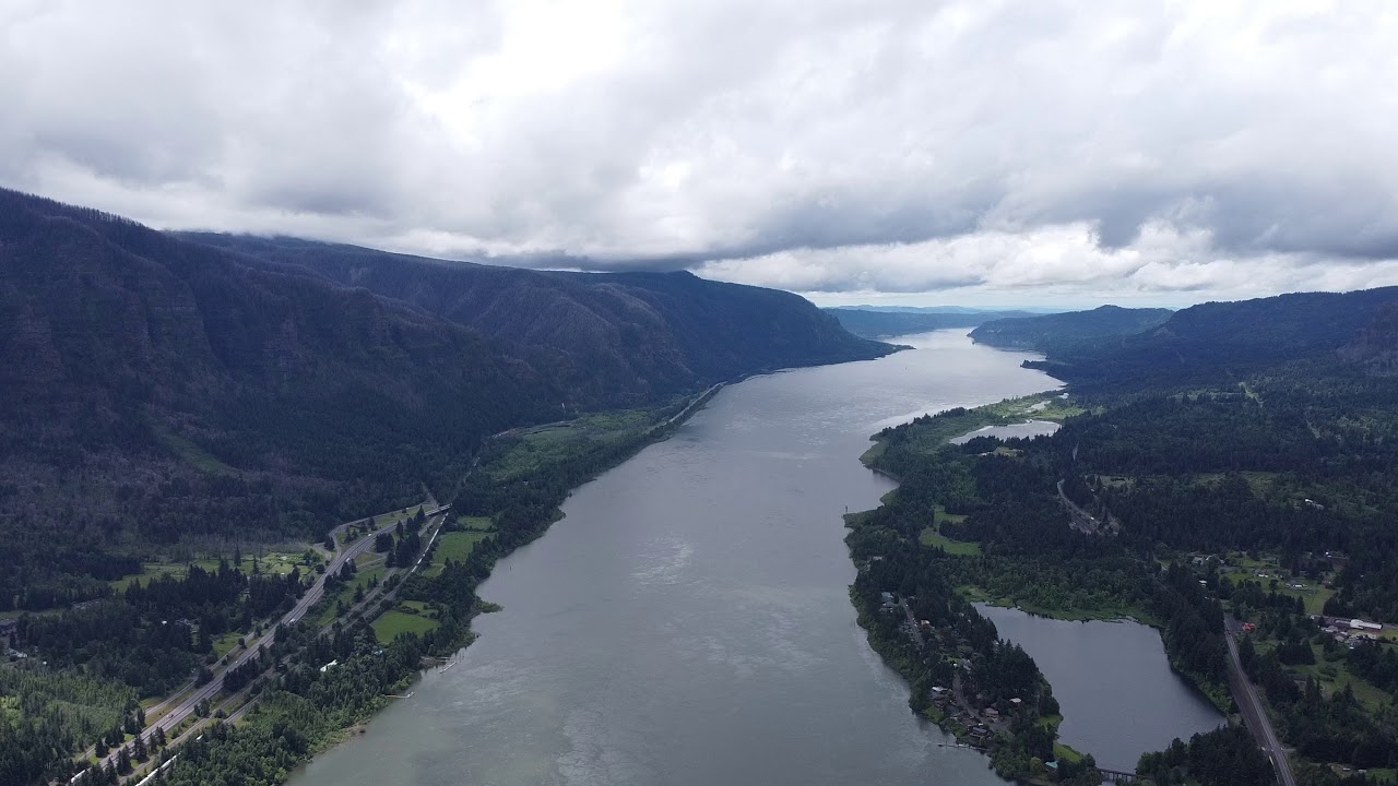 1440P Oregon Green Mountains Cinematic - YouTube