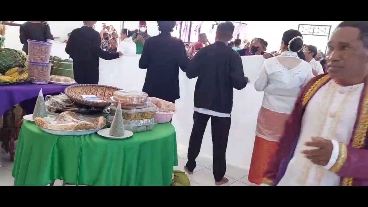 Persembahan etnik Maluku Tengah Dalam Ibadah Kontestual Nuansa etnik Maluku