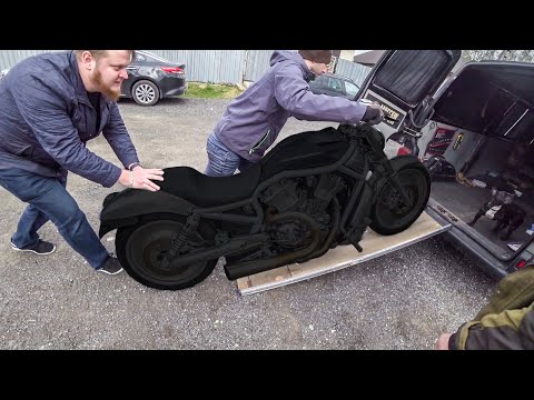 Vidéo: Le Musée Harley-Davidson Ajoute Deux Motos Anciennes à Sa Collection