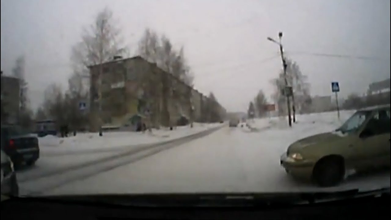 Пипец ДТП на Мира - Кузнецова. Котлас. - YouTube