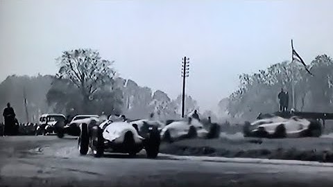 1938 Donington GP [60 fps] Tazio Nuvolari in Auto Union Type-D vs Mercedes W154s - British Pathé