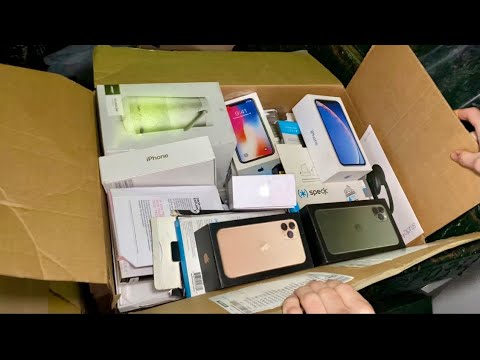 APPLE STORE DUMPSTER DIVING JACKPOT!! FOUND iPHONES!! BIGGEST APPLE STORE DUMPSTER DIVING JACKPOT!!