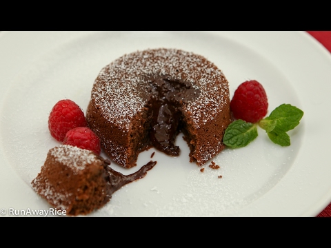 chocolate-lava-cake-(molten-chocolate-cake)