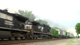 One of the shortest stack trains I've ever seen!
