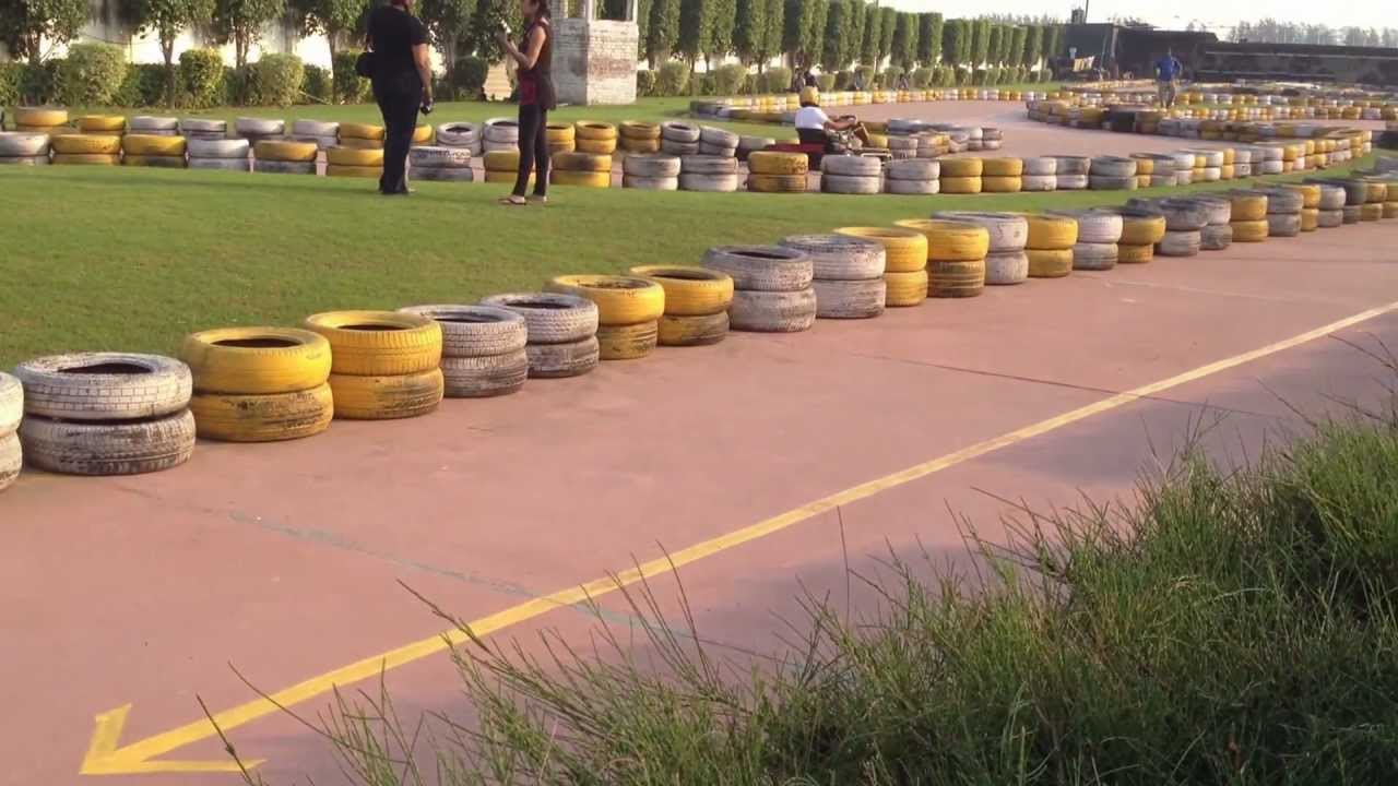 F2 Raceway,Ludhiana - YouTube