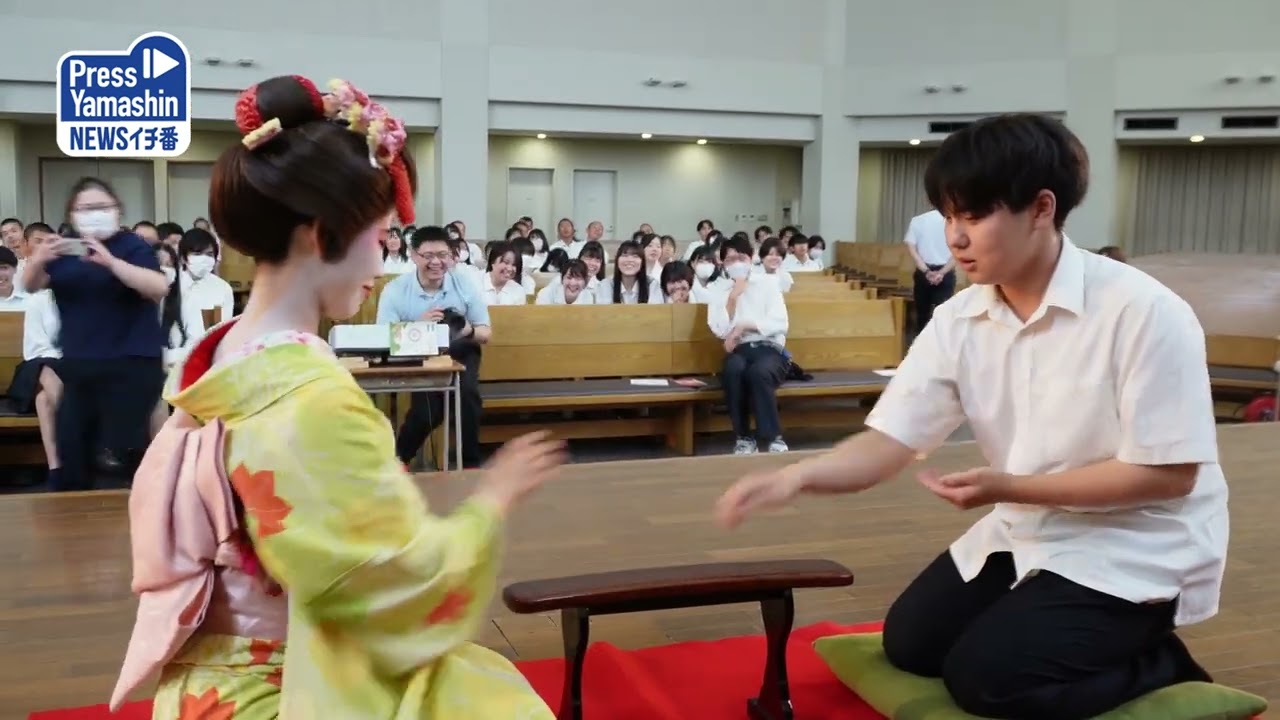 やまがた舞子らと山形学院高生が交流