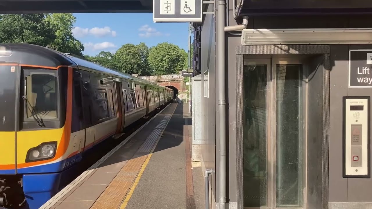 Travelling on LONDON OVERGROUND to BATTERSEA PARK?!?!?