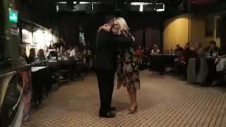 Yanina Erramouspe Y Leo Ortiz, Guapeando Aníbal Troilo