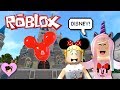 Titi & Goldie First Time in Disney  - Roblox Family Roleplay