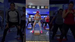 #tiktok #baile #zumbacardio #danceworkout #ejercicio #dance #zumbacoreo #danceexercise #cumbia