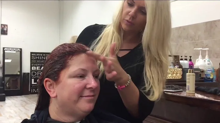 Summer Makeover with Kimberly Clarke, Tracy "Dot C...