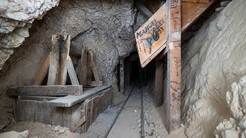 Exploring Deeper in the Abandoned Eldorado Gold Mine & Review of the WOWTAC A2S Headlamp [4K]