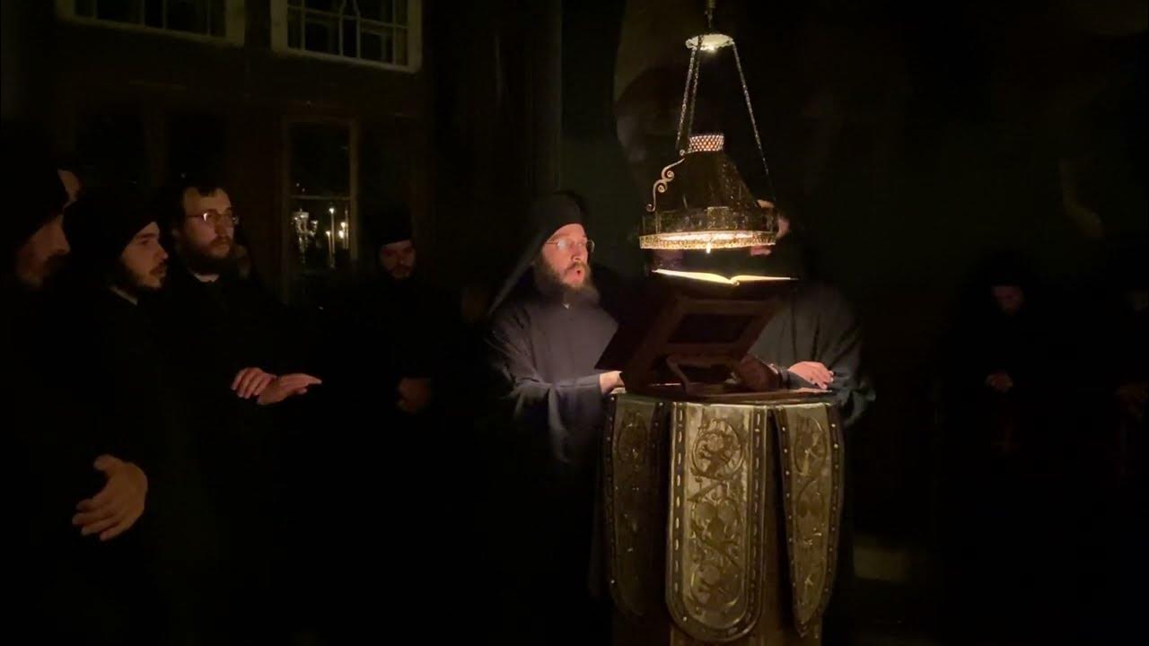 С афонские песнопения. Храм ватопед афон. Святая гора афон монахи. Церковное пение афон. Песнопения афона.