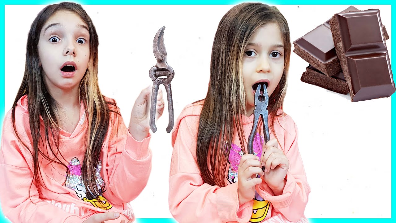 Mara și Teo STRICA Mobila din CASA 🏡 MAMA o REPARA