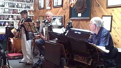 I Love to Polka - Tom Judnick at the Cloquet V.F.W...