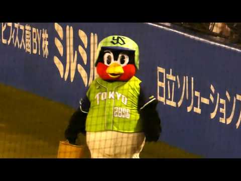 【燕プロジェクト2018】7/22：つば九郎／試合後のお手羽タッチ